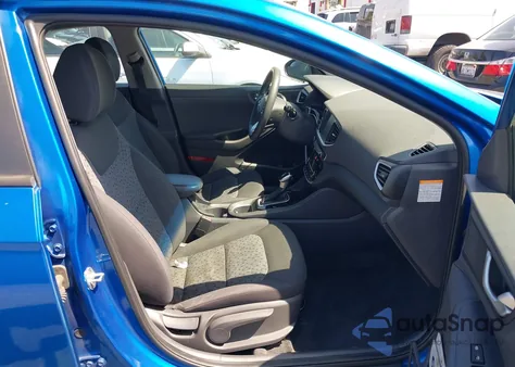 2017 Hyundai Ioniq Hybrid Blue from USA, damaged, VIN KMHC65LC8HU054550